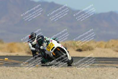 media/Mar-22-2025-CVMA (Sat) [[462c0ffedb]]/Race 13-Amateur Supersport Middleweight/